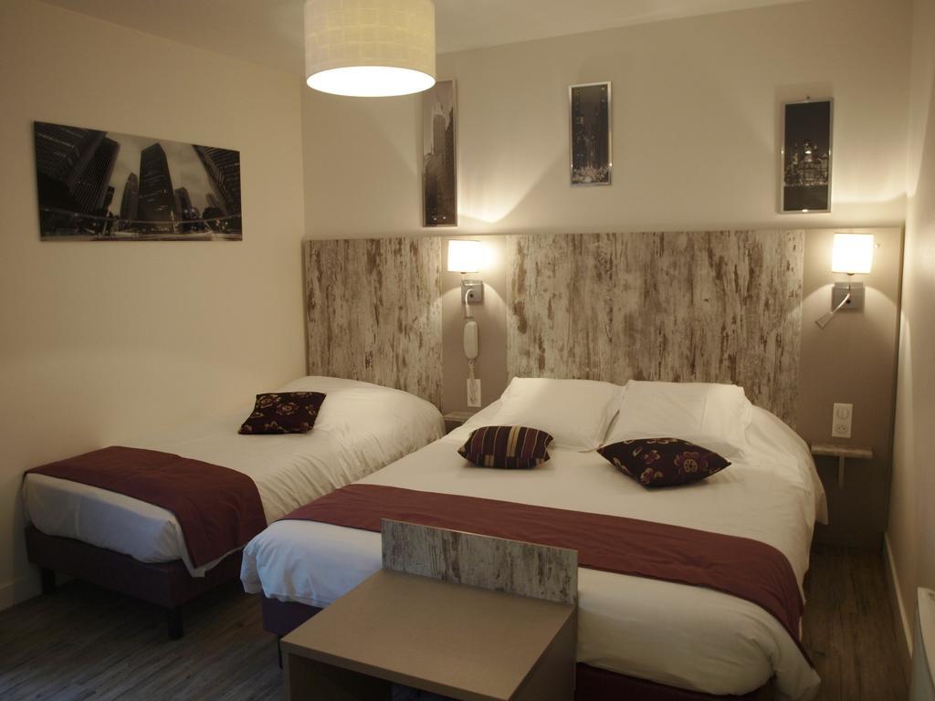 Auberge Du Cheval Blanc Baud Quarto foto